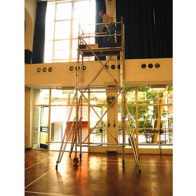 Un buon prezzo. Torre di scaffolding per accesso mobile in alluminio spessore 3,2 mm altezza 2-40 m in linea